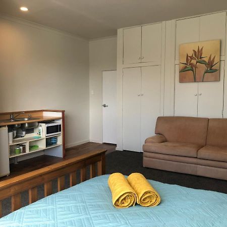 Cosy Studio Perfect For A Couple At Historic Town Raetihi Bagian luar foto