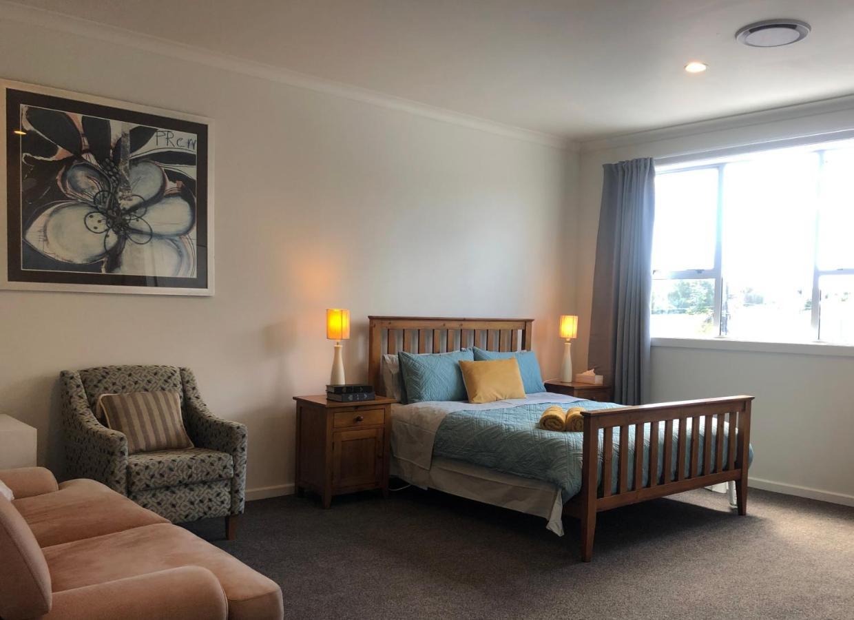 Cosy Studio Perfect For A Couple At Historic Town Raetihi Bagian luar foto